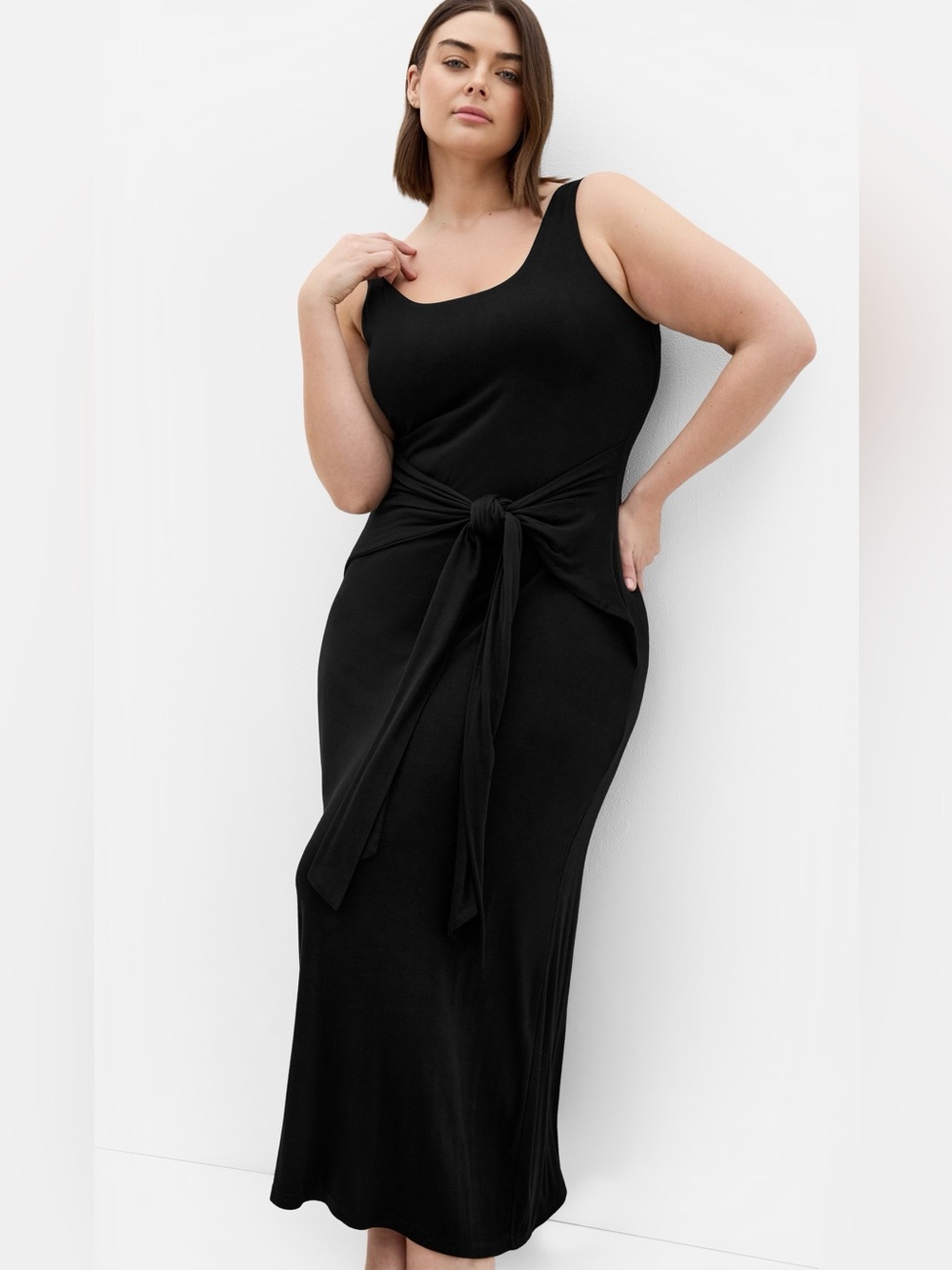 VENUS Black ribbed Knot-Front Maxi Dress